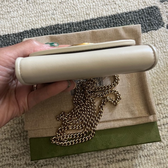 🤍SOLD🤍 Gucci GG Blondie Chain Wallet - Cream/Off-White - Picture 5 of 11
